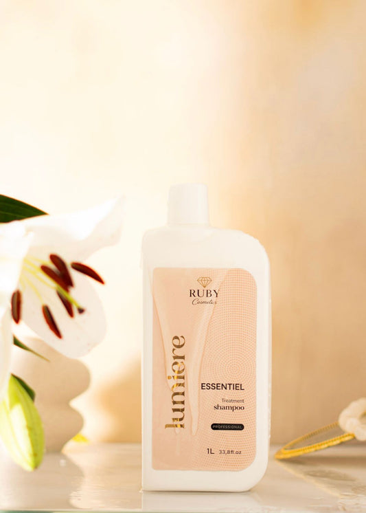 Shampooing Dilatateur Lumiere Essentiel - Nettoyage Profond & Préparation Capillaire - 1L - Ruby Cosmetics